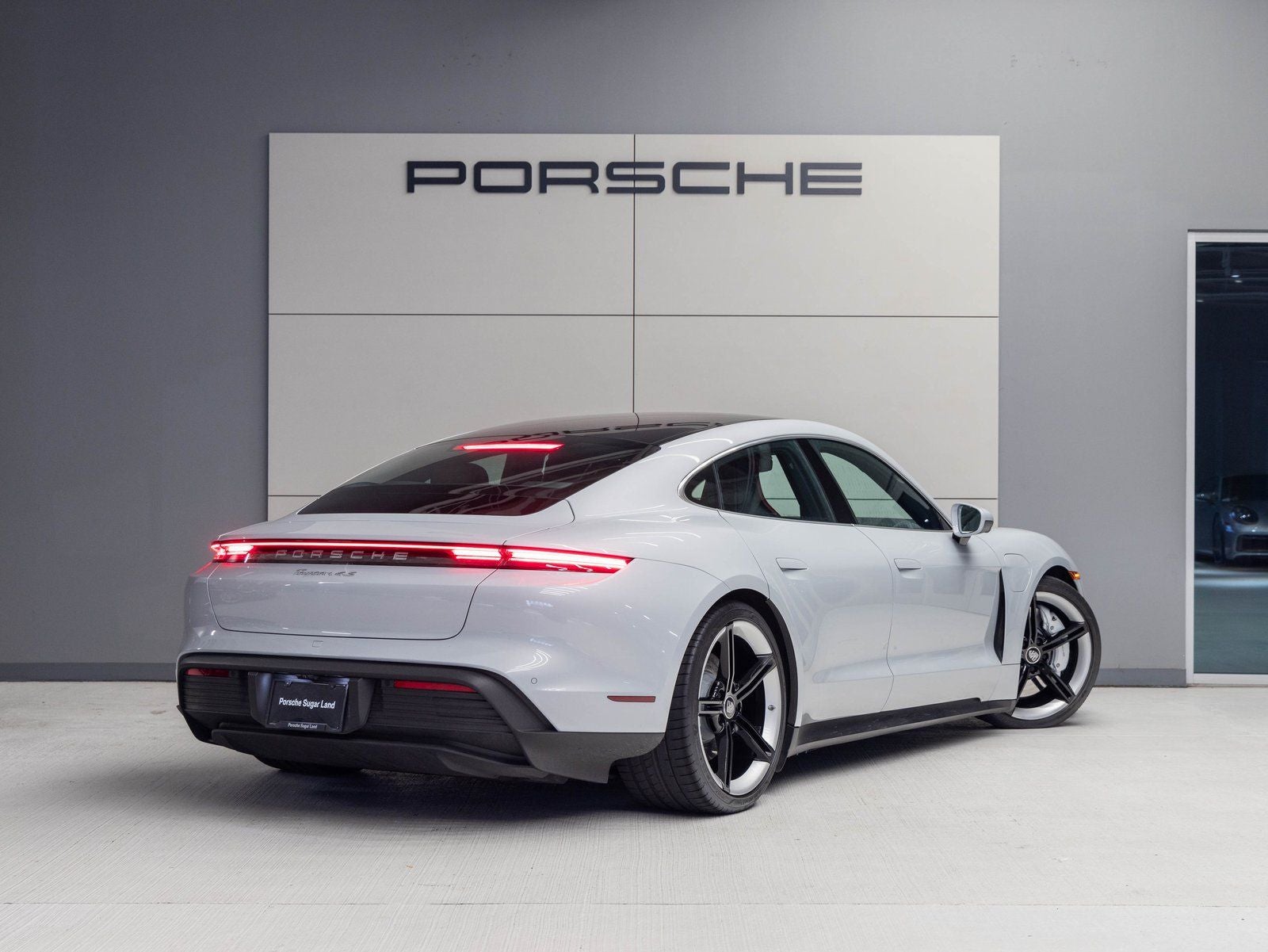 2024 Porsche Taycan Taycan 4S (MY24)