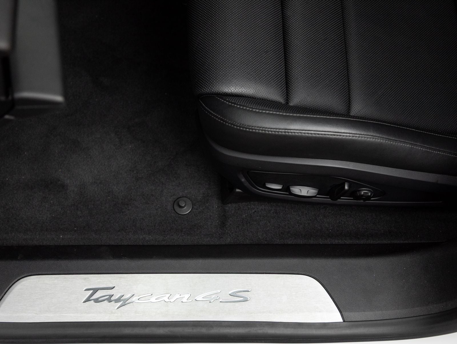 2020 Porsche Taycan 4S