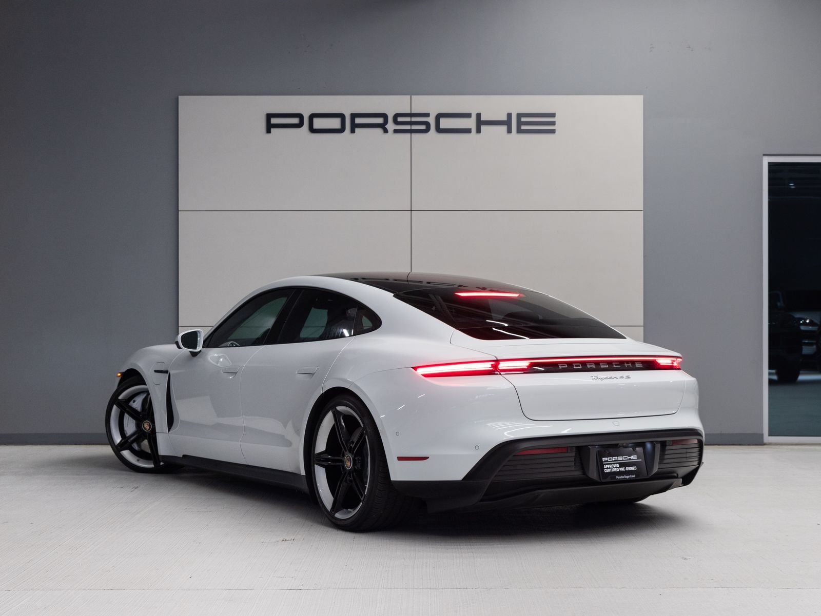 2020 Porsche Taycan 4S