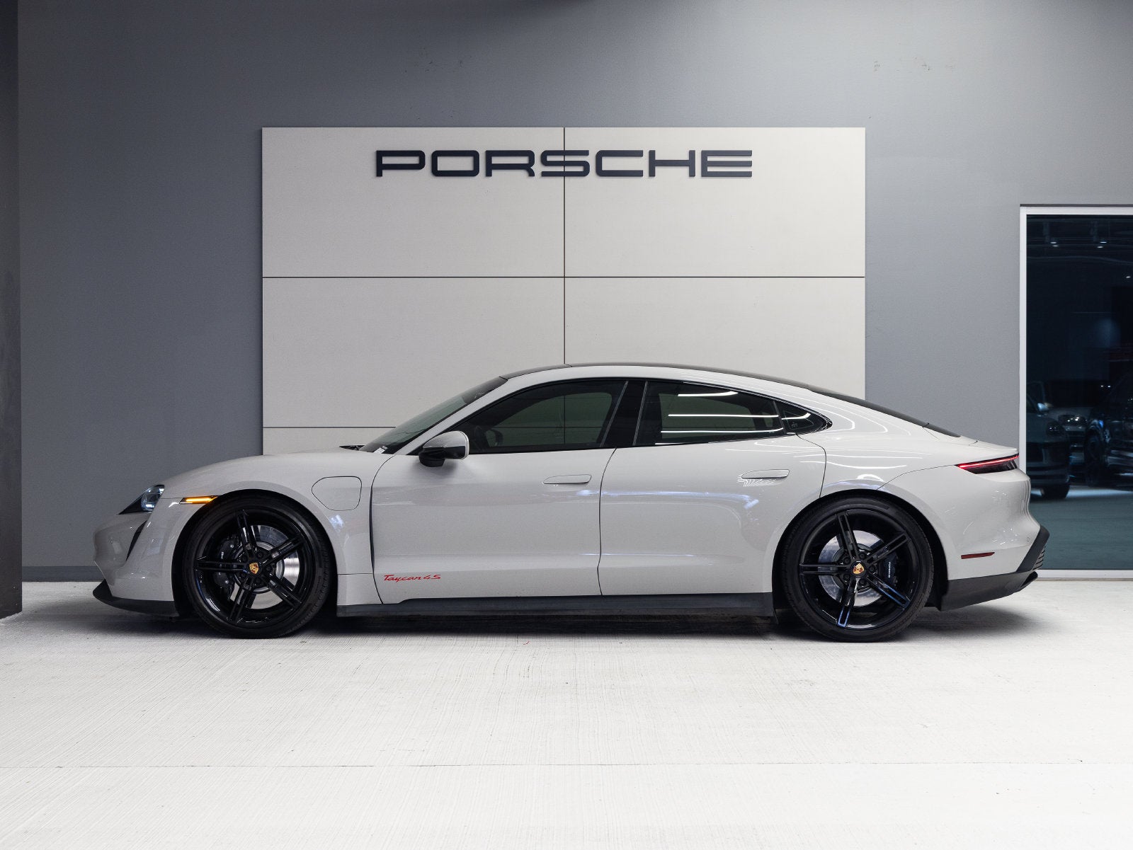 2023 Porsche Taycan Taycan 4S
