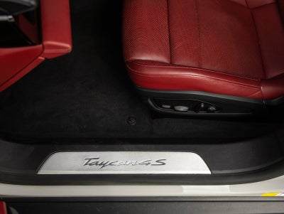 2023 Porsche Taycan Taycan 4S