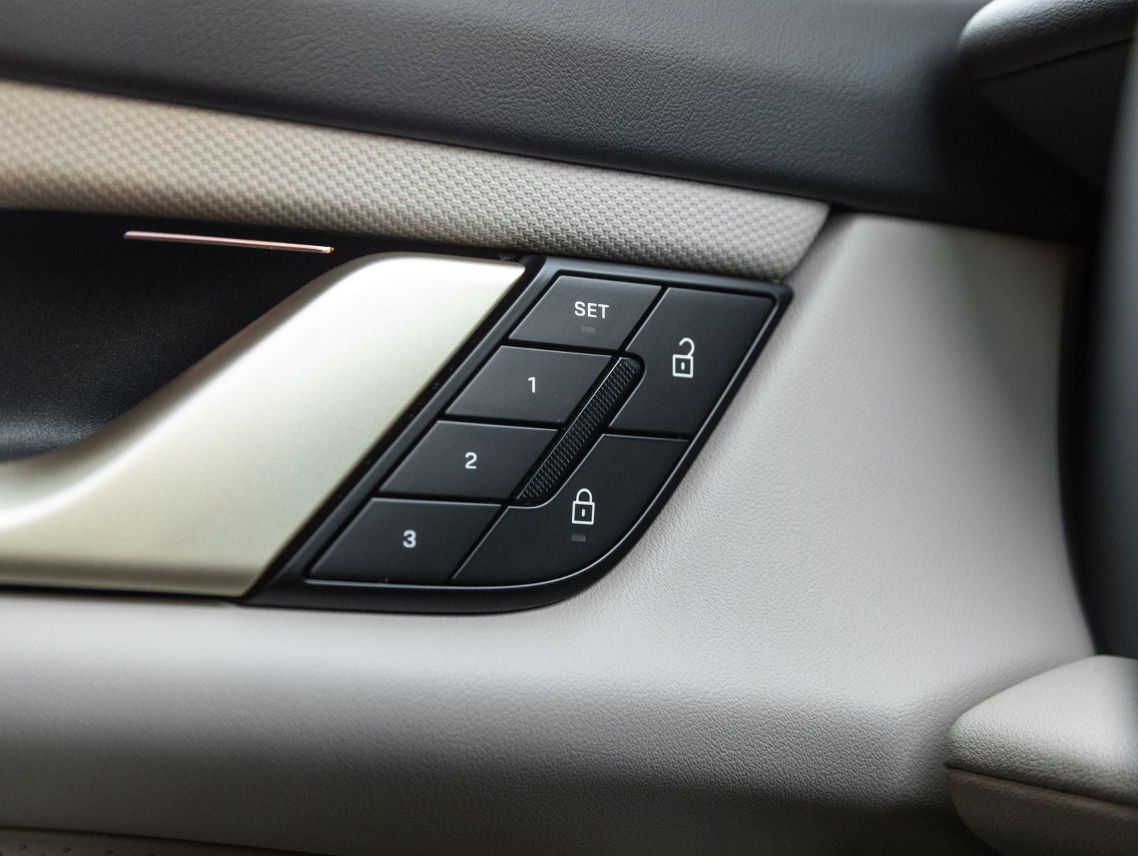 2026 Porsche Taycan 4S