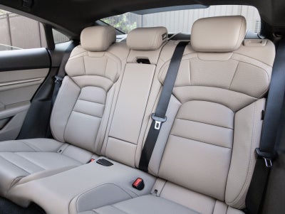 2026 Porsche Taycan 4S