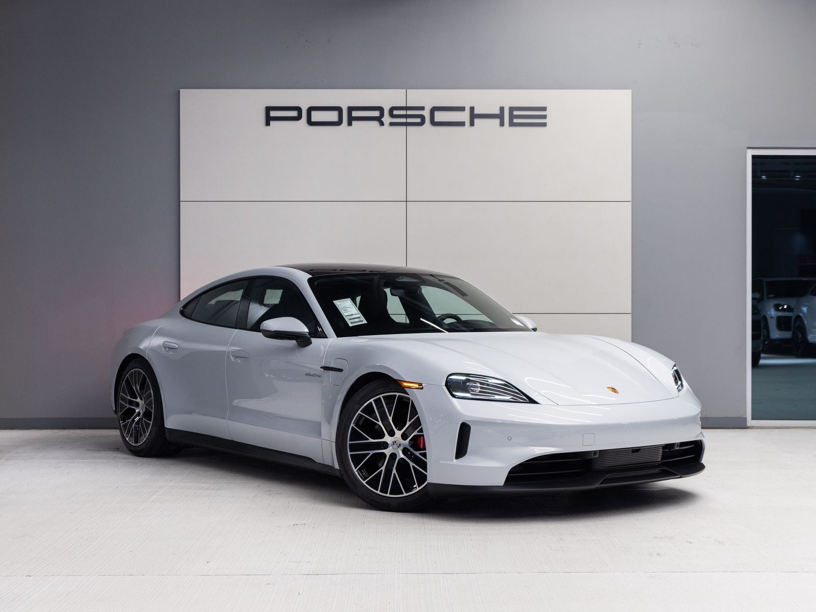 2026 Porsche Taycan 4S
