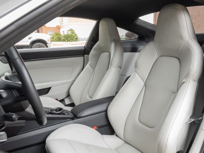 2022 Porsche 911 GT3 with Touring Package