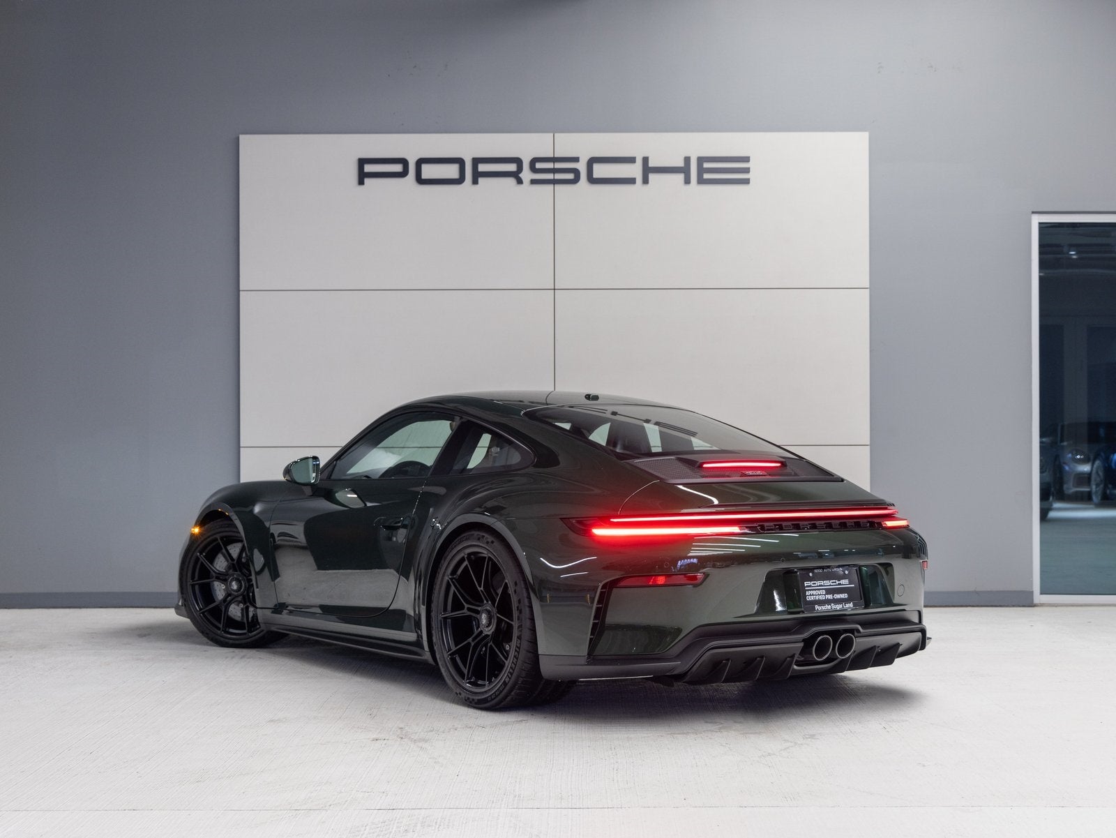 2026 Porsche 911 911 GT3 with Touring Package