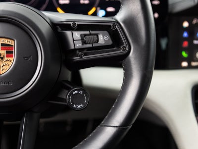 2020 Porsche Taycan Taycan Turbo