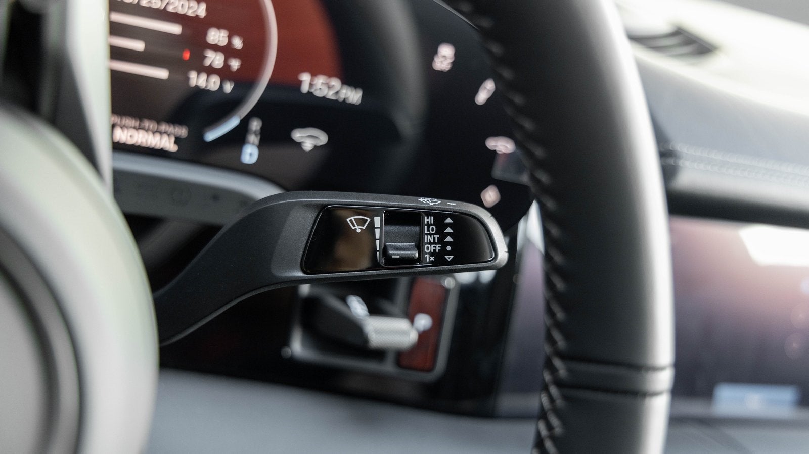 2025 Porsche Taycan Taycan Turbo