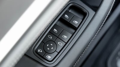 2025 Porsche Taycan Taycan Turbo