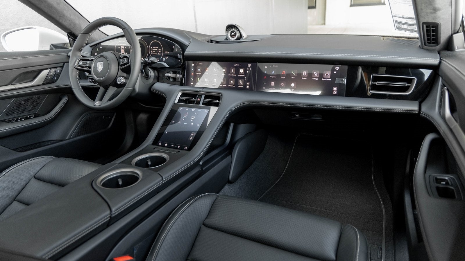 2025 Porsche Taycan Taycan Turbo