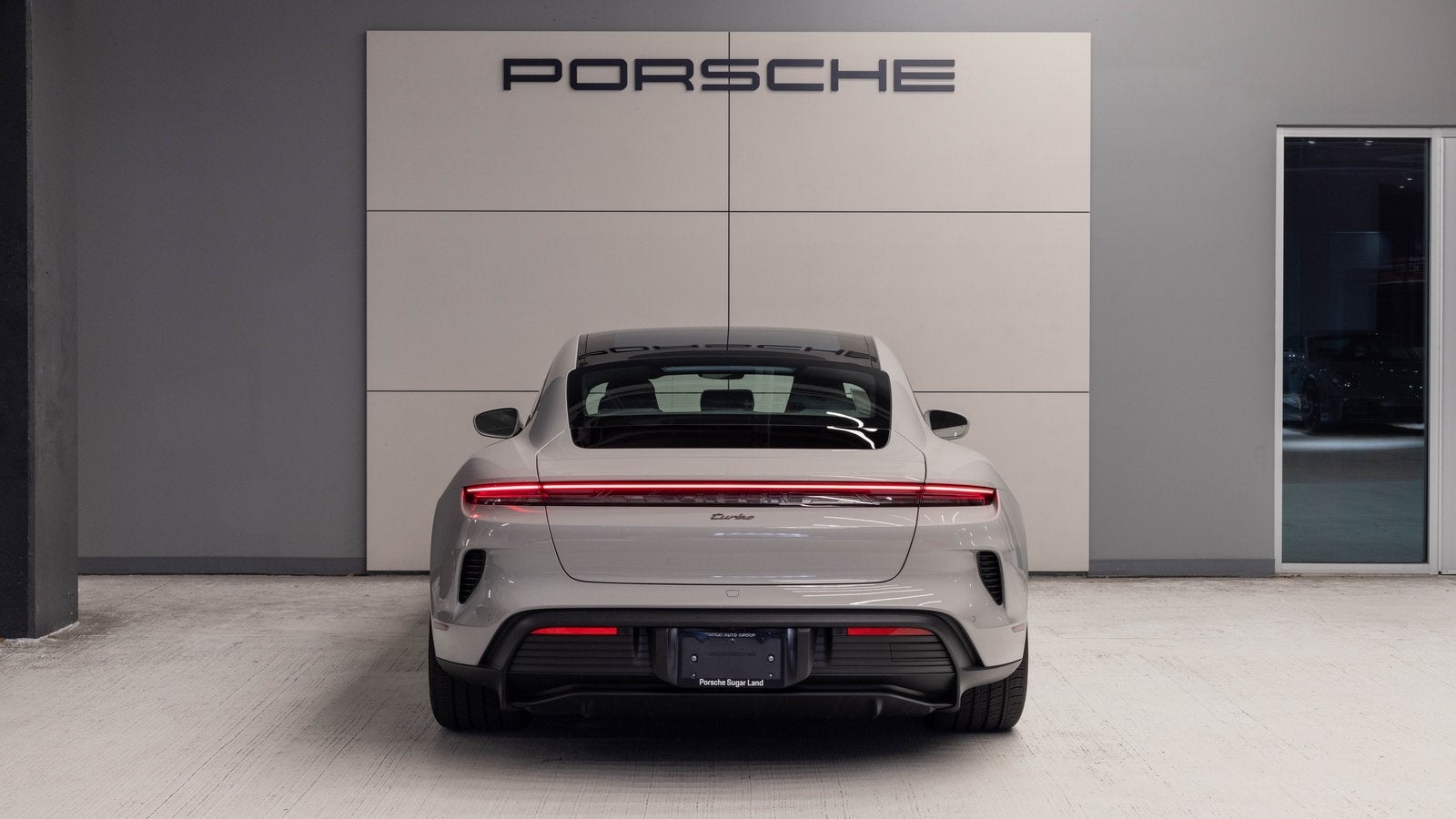 2025 Porsche Taycan Taycan Turbo