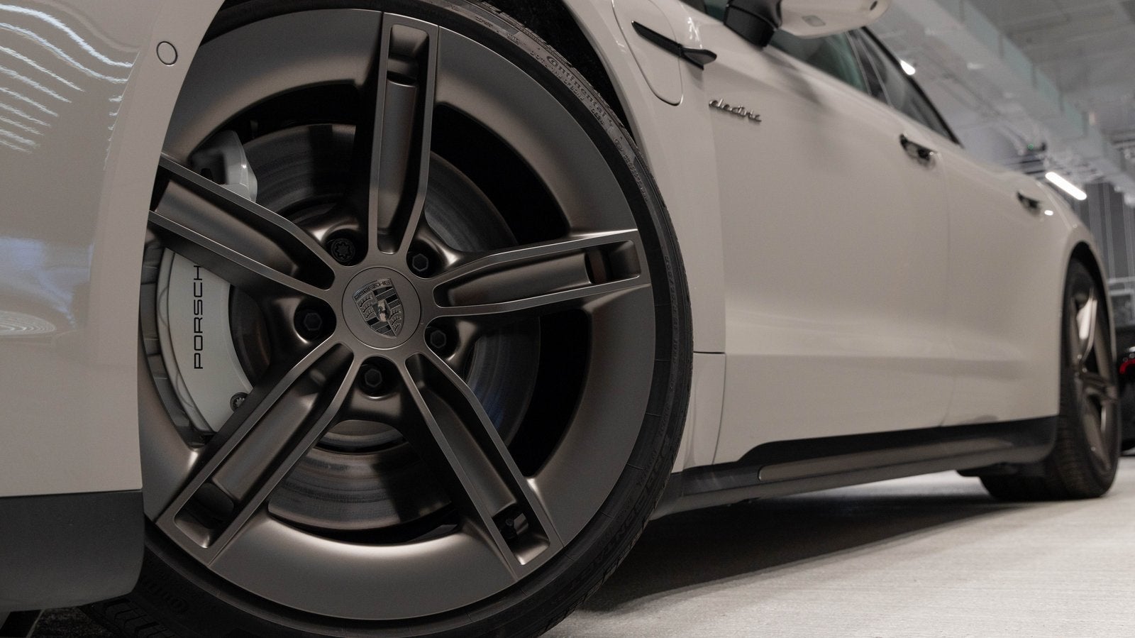 2025 Porsche Taycan Taycan Turbo