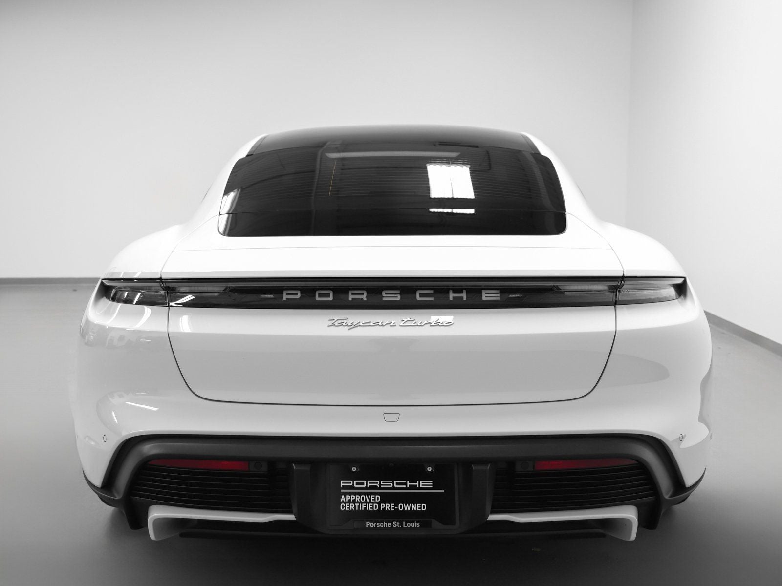 2024 Porsche Taycan Turbo