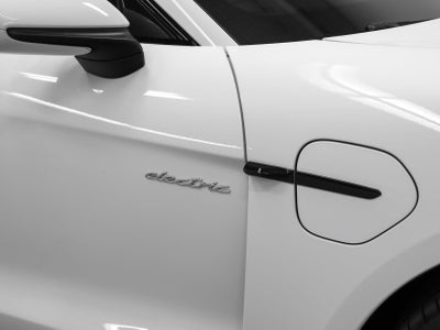 2024 Porsche Taycan Turbo