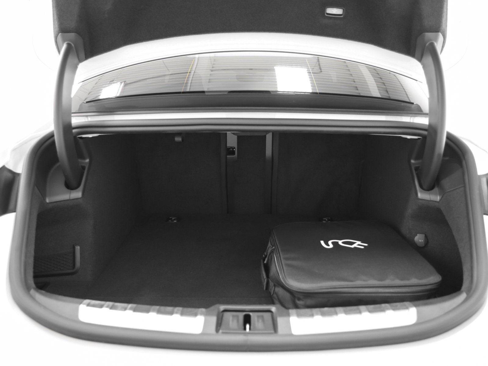 2024 Porsche Taycan Turbo