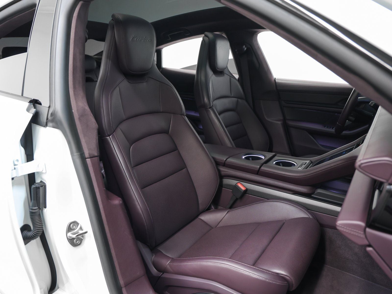 2024 Porsche Taycan Turbo