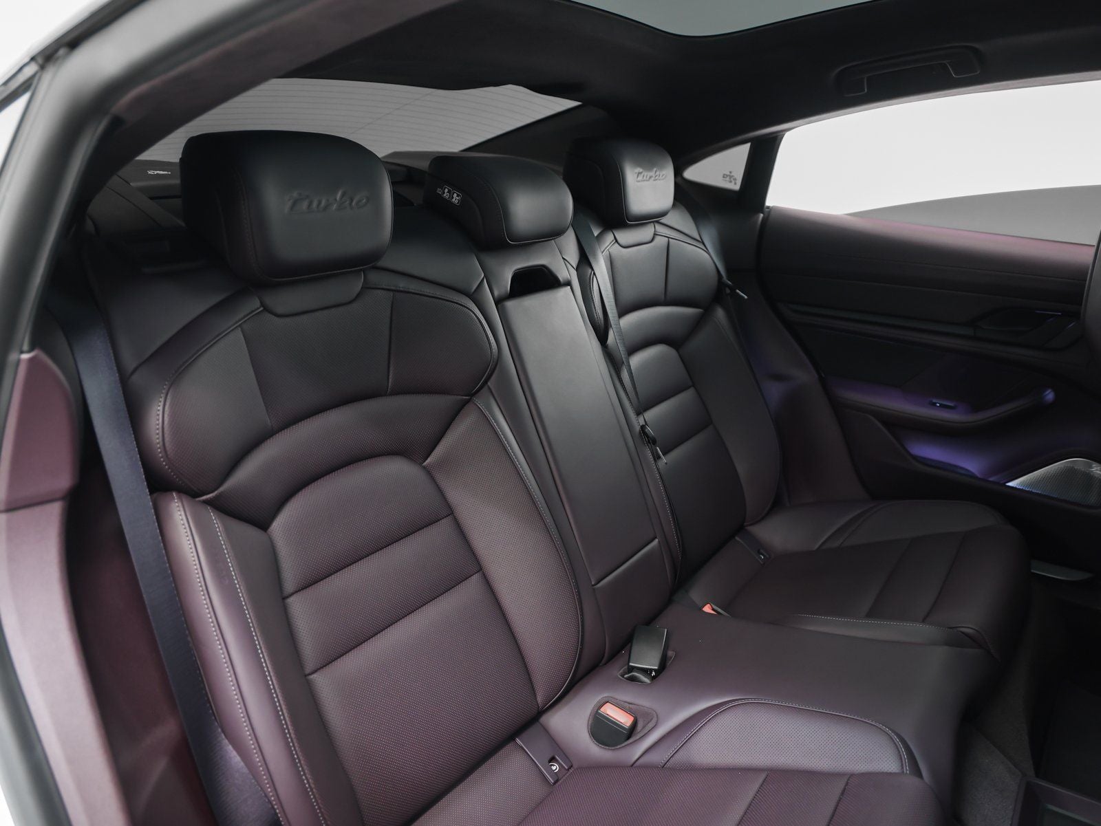 2024 Porsche Taycan Turbo