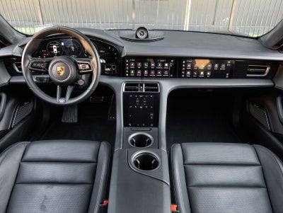 2021 Porsche Taycan Turbo S