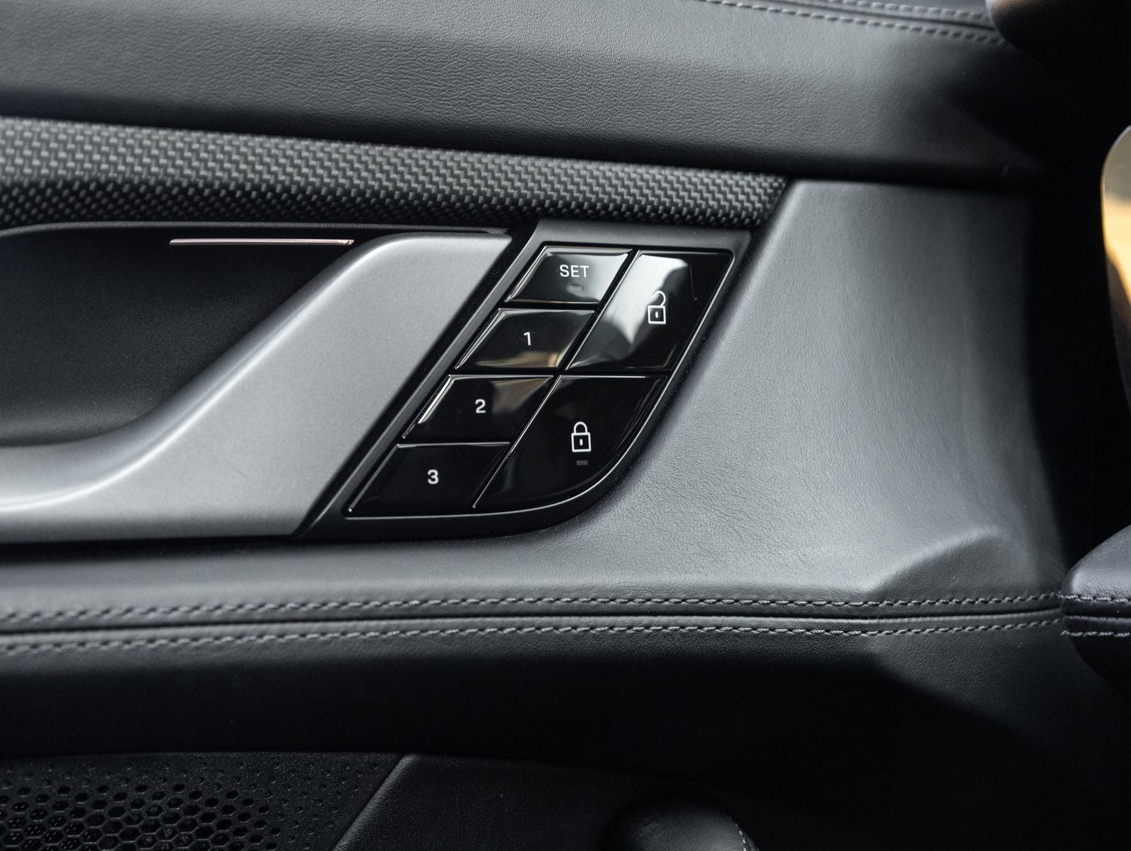 2021 Porsche Taycan Turbo S