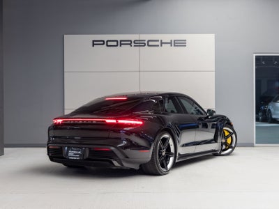 2021 Porsche Taycan Turbo S