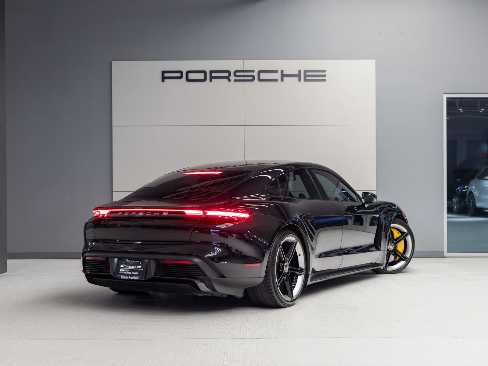 2021 Porsche Taycan Turbo S