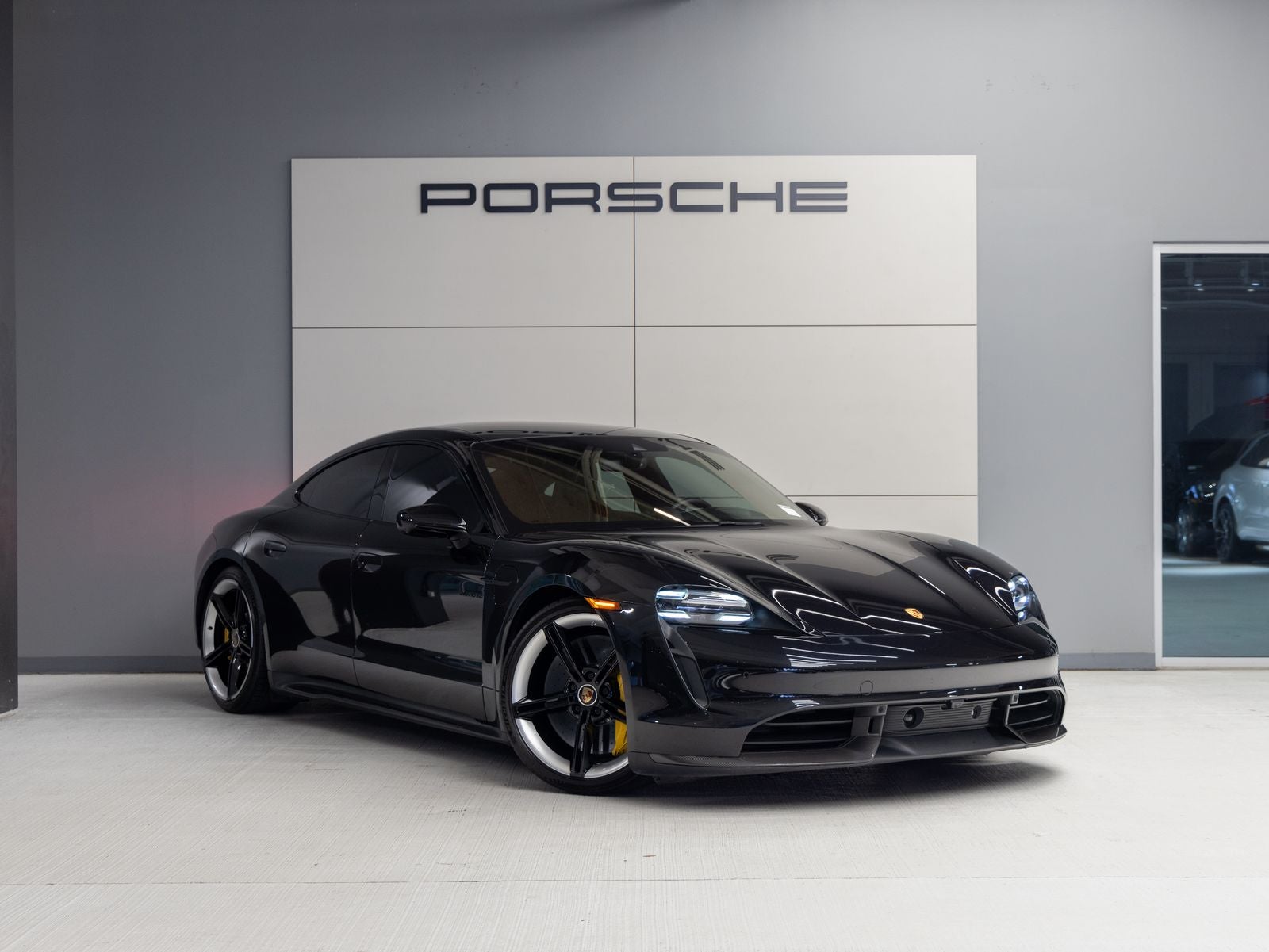 2021 Porsche Taycan Turbo S