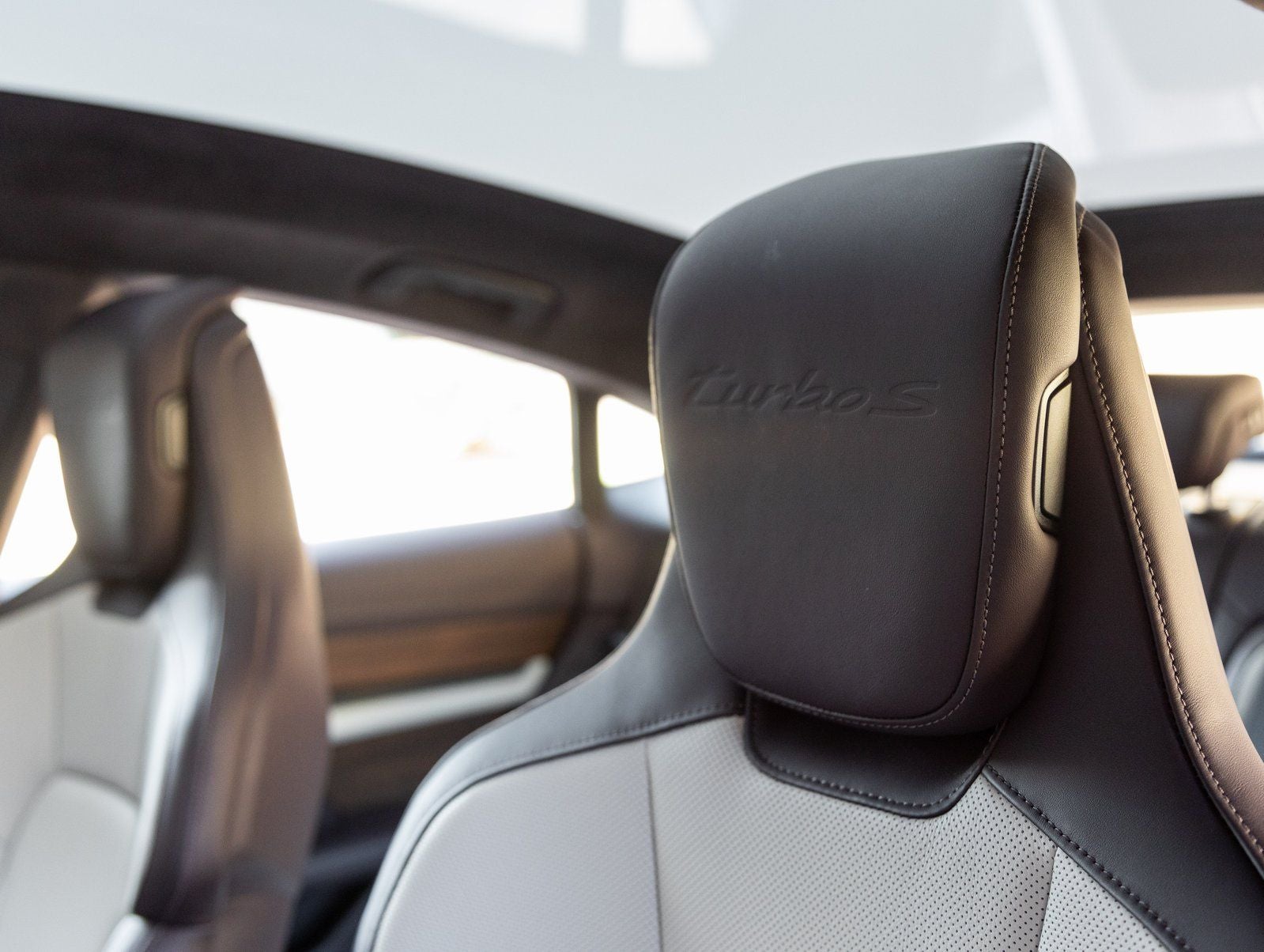 2026 Porsche Taycan Taycan Turbo S