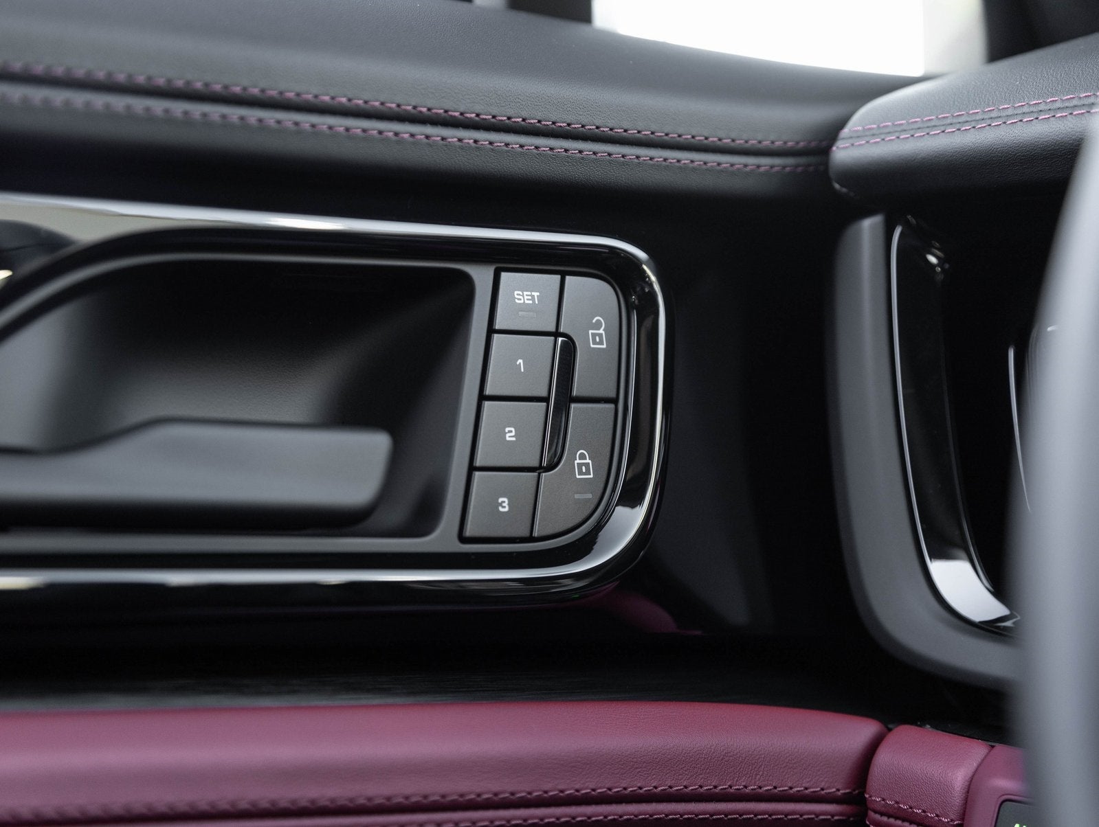 2026 Porsche Panamera Panamera 4S E-Hybrid