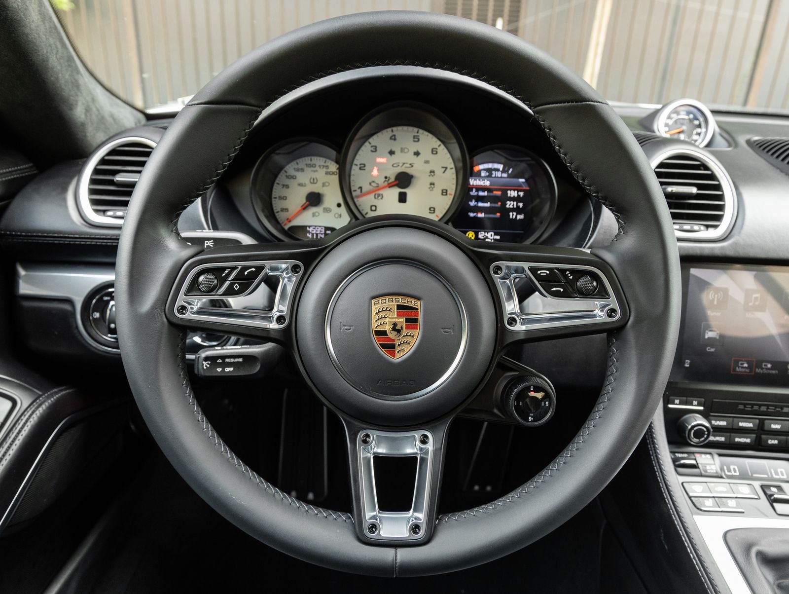 2024 Porsche 718 Cayman GTS 4.0