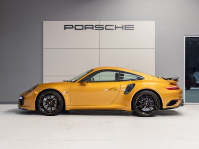 2018 Porsche 911 911 Turbo S Exclusive Series