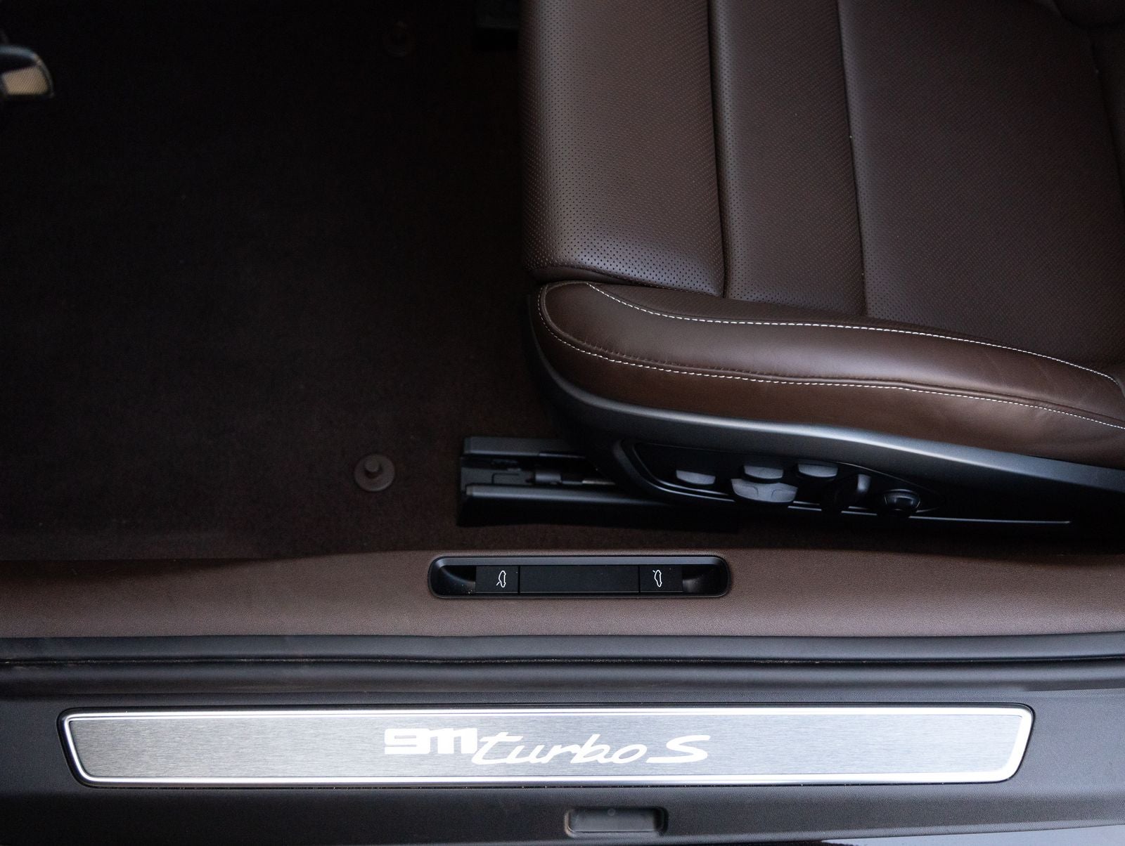 2025 Porsche 911 911 Turbo S