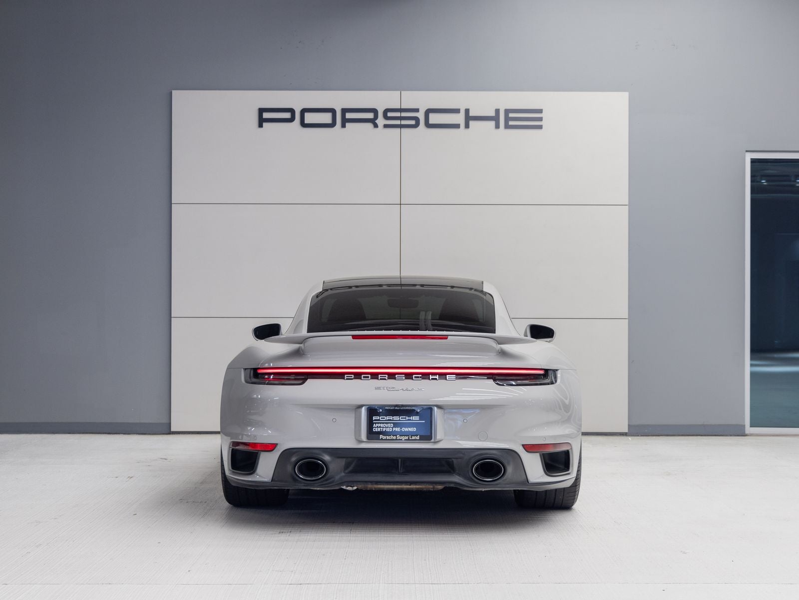 2022 Porsche 911 Turbo S