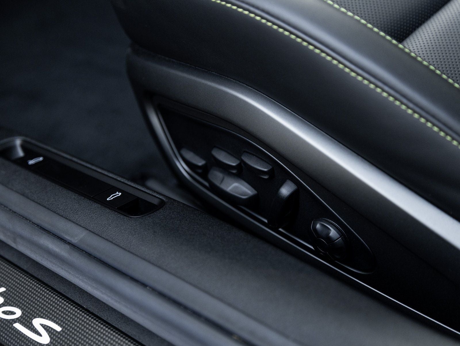 2024 Porsche 911 911 Turbo S (MY24)