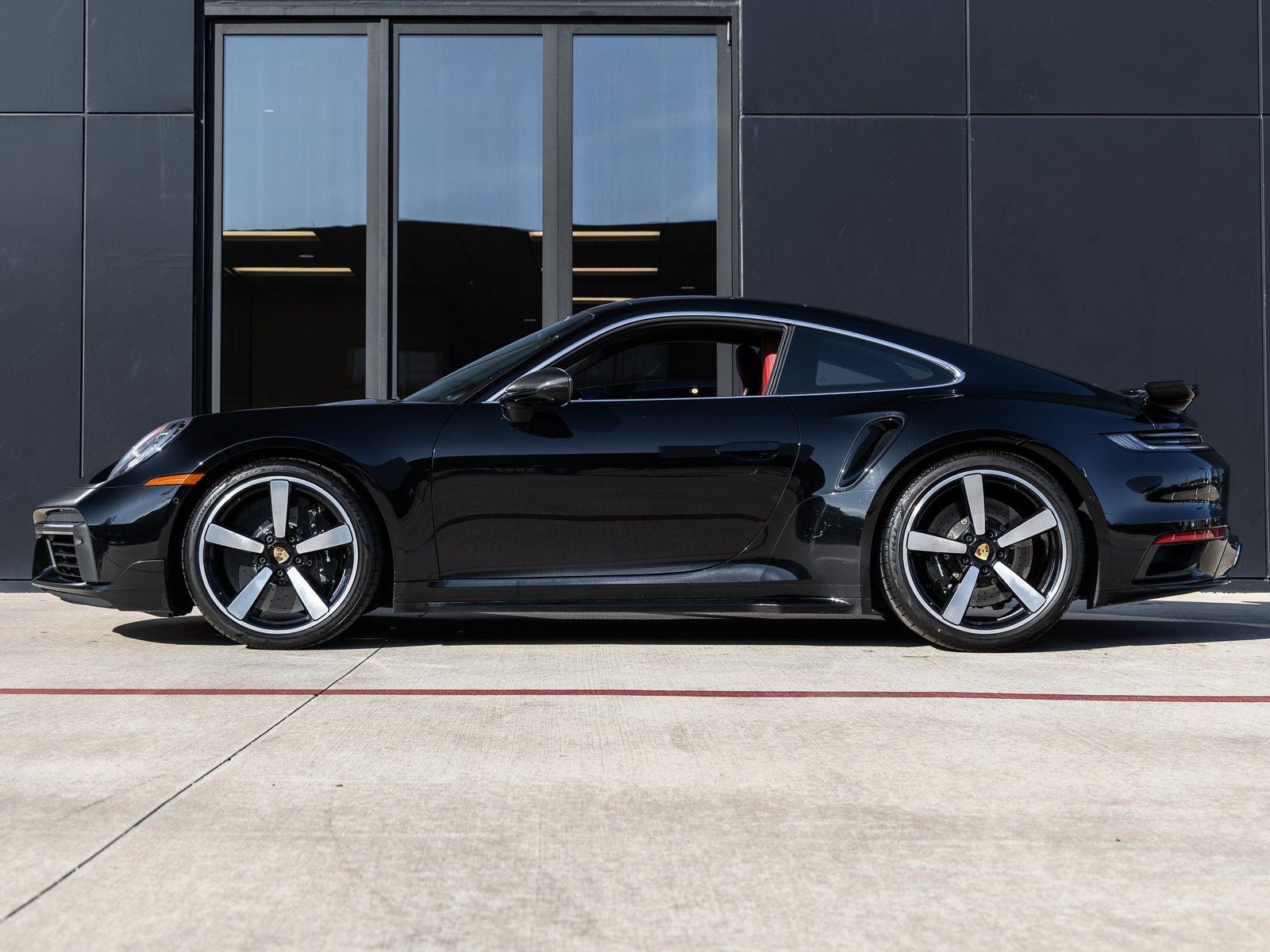 2025 Porsche 911 Turbo S