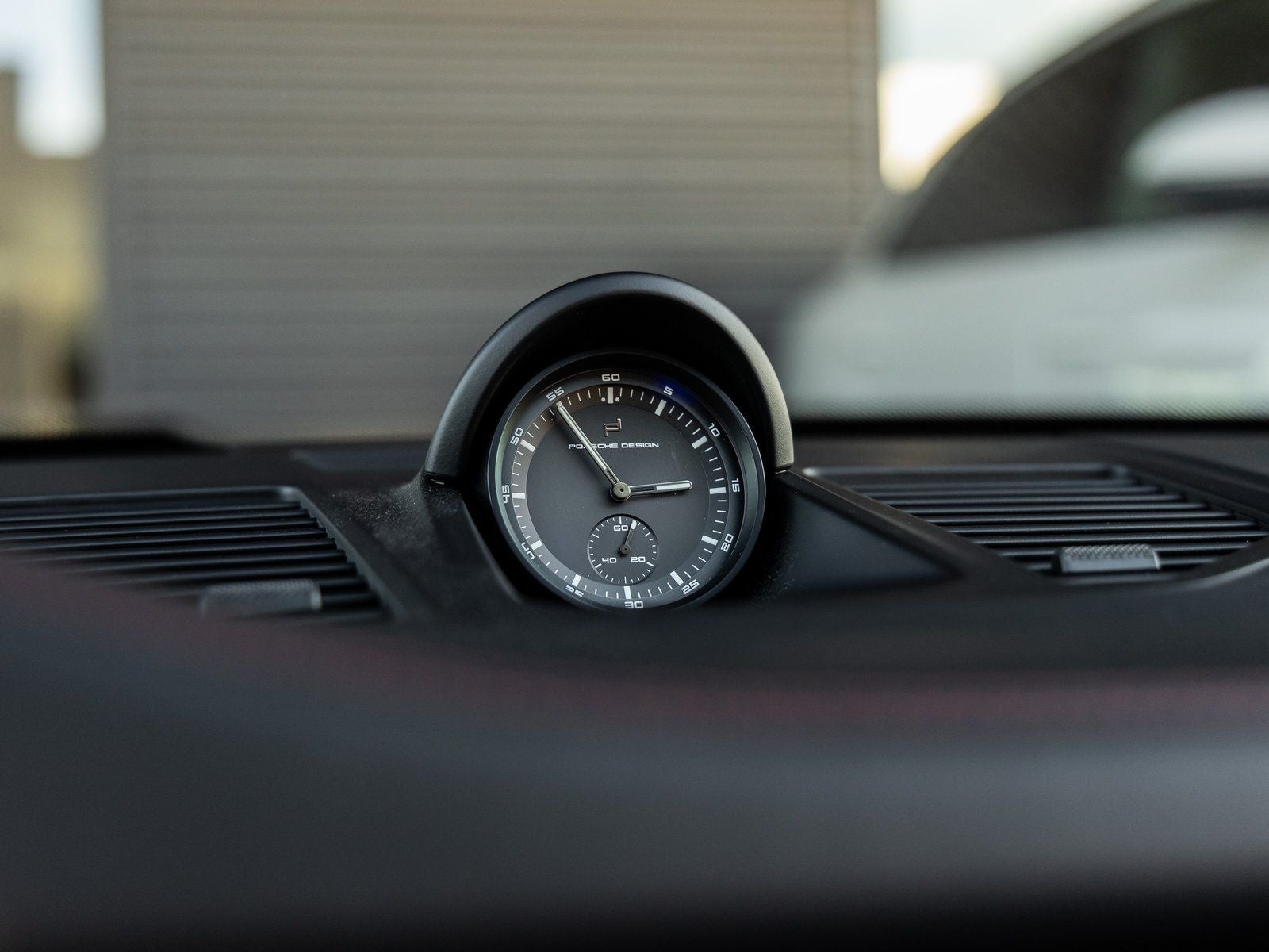 2025 Porsche 911 Turbo S