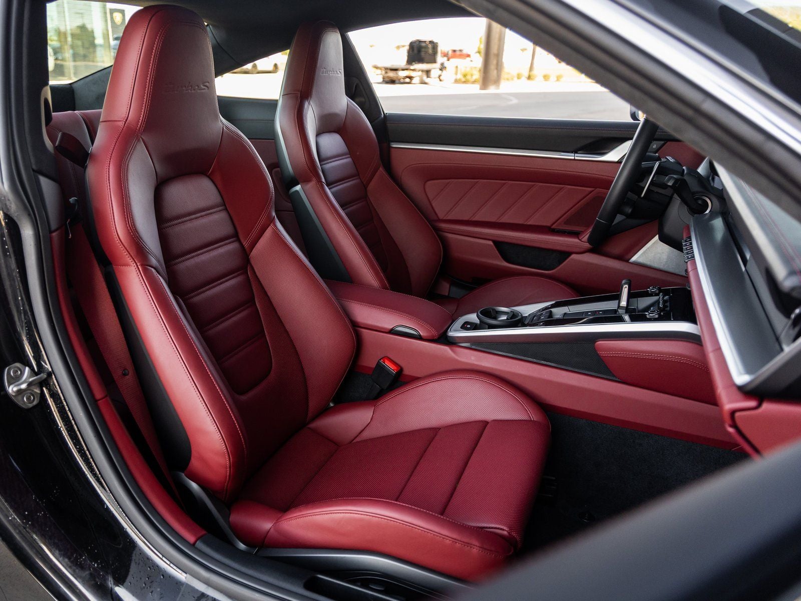 2025 Porsche 911 Turbo S