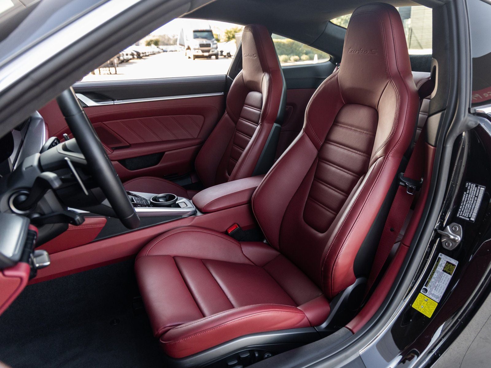 2025 Porsche 911 Turbo S