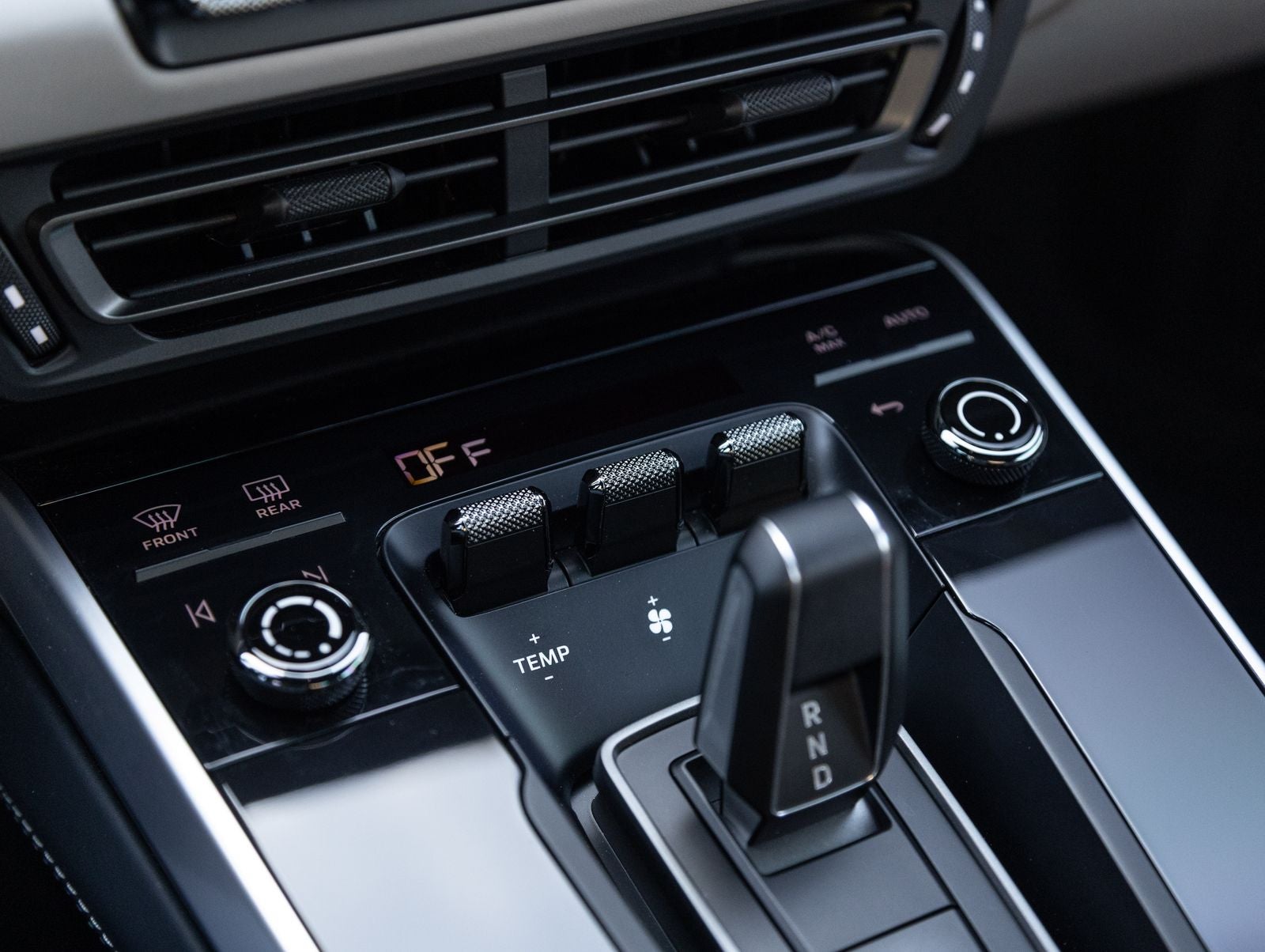 2024 Porsche 911 Turbo S