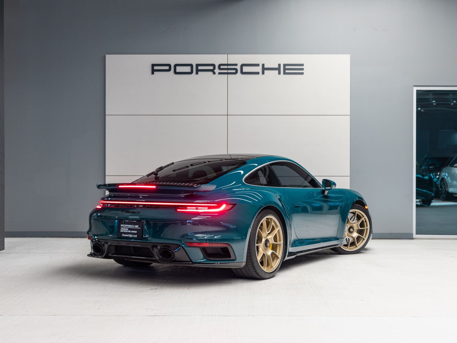 2024 Porsche 911 Turbo S