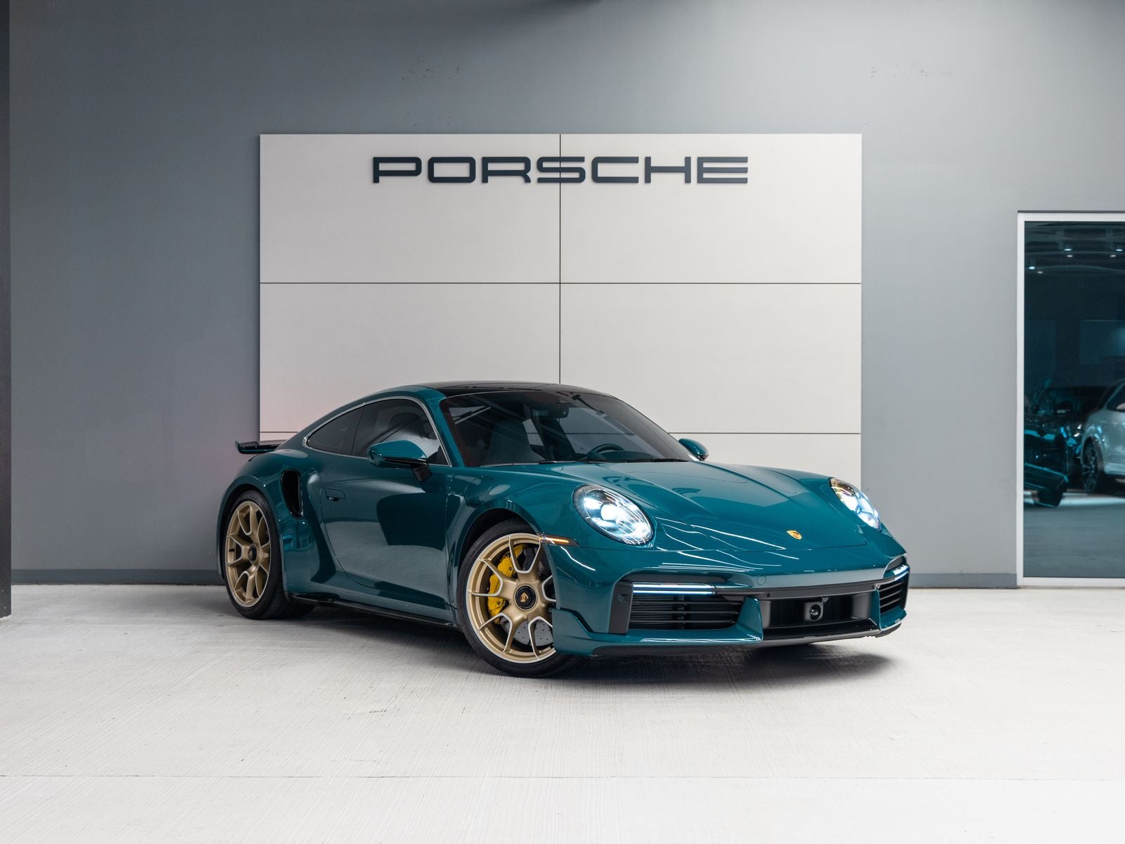 2024 Porsche 911 Turbo S