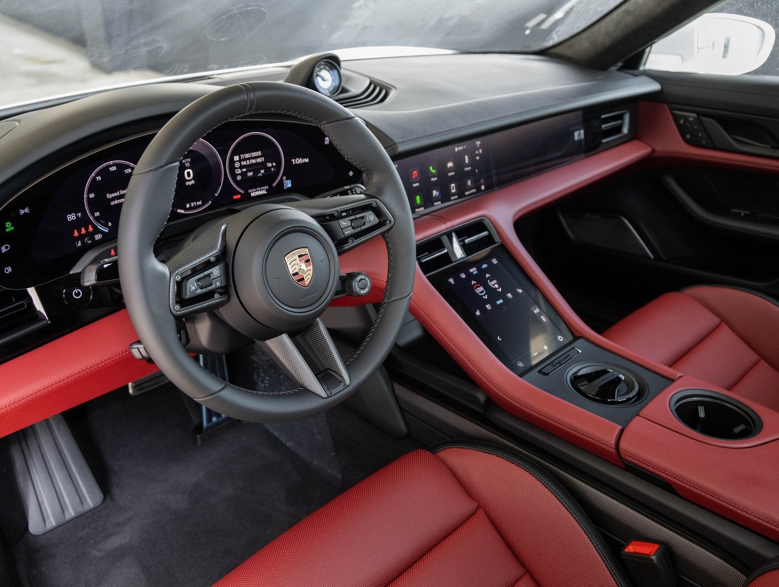 2025 Porsche Taycan Taycan GTS