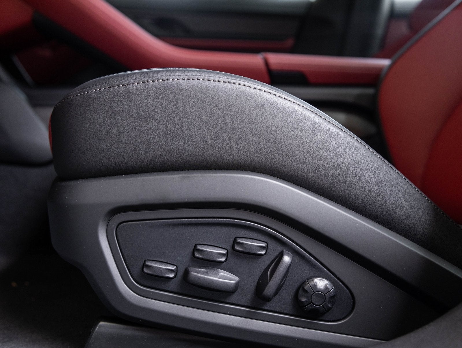 2025 Porsche Taycan Taycan GTS