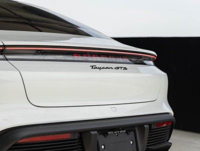 2025 Porsche Taycan Taycan GTS