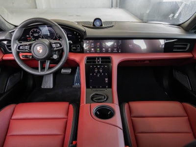 2025 Porsche Taycan Taycan GTS