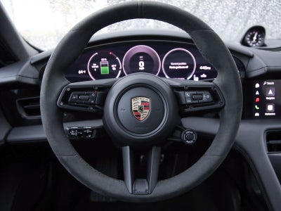 2025 Porsche Taycan GTS