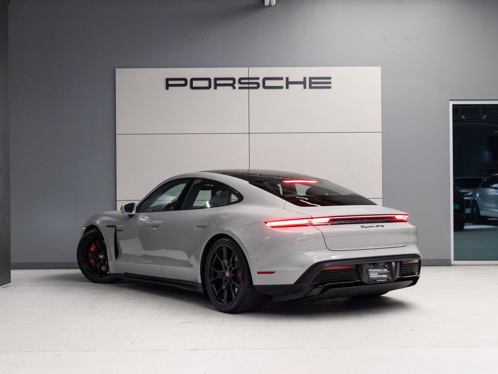2026 Porsche Taycan GTS