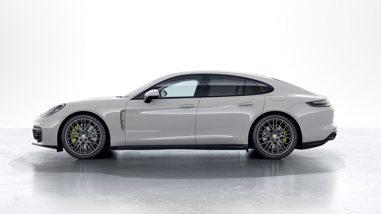 2023 Porsche Panamera Panamera 4 E-Hybrid Platinum Edition