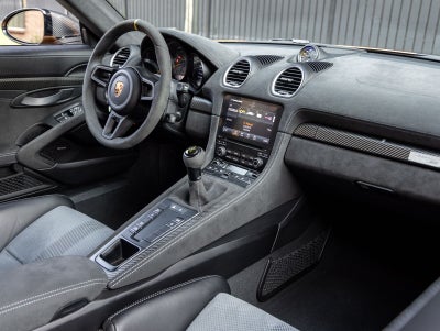 2024 Porsche 718 Cayman GT4 RS