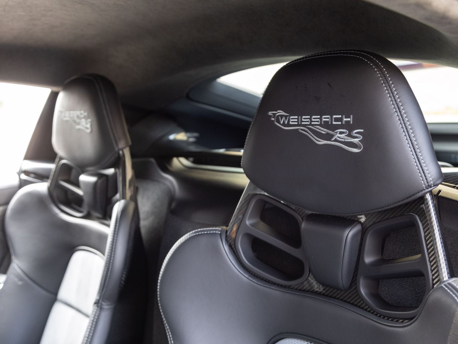 2024 Porsche 718 Cayman GT4 RS