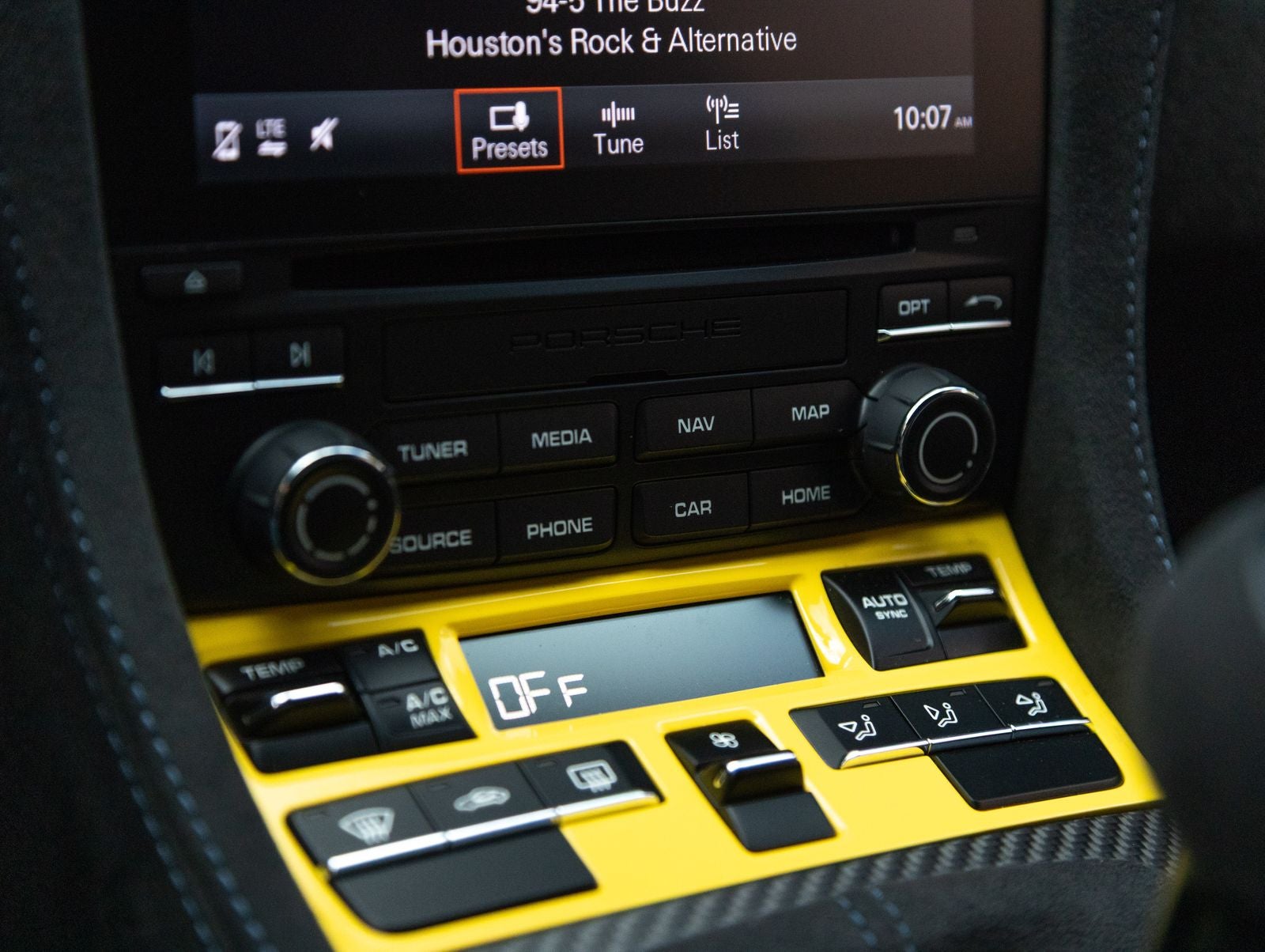 2024 Porsche 718 Cayman GT4 RS